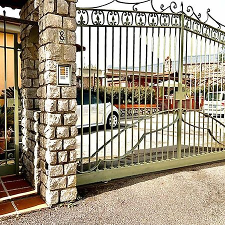 Вилла Casa Nicolo Масса-Лубренсе Экстерьер фото