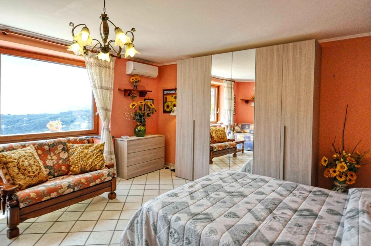 Вилла Casa Nicolo Масса-Лубренсе Экстерьер фото